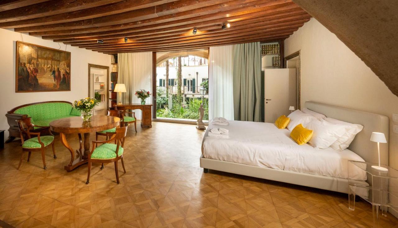 Mocenigo Grand Canal Luxury Suites Veneza Exterior foto